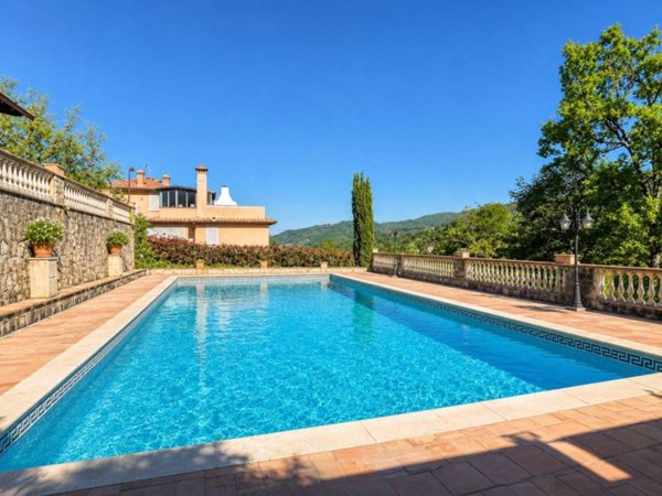 casa indipendente in vendita a Londa