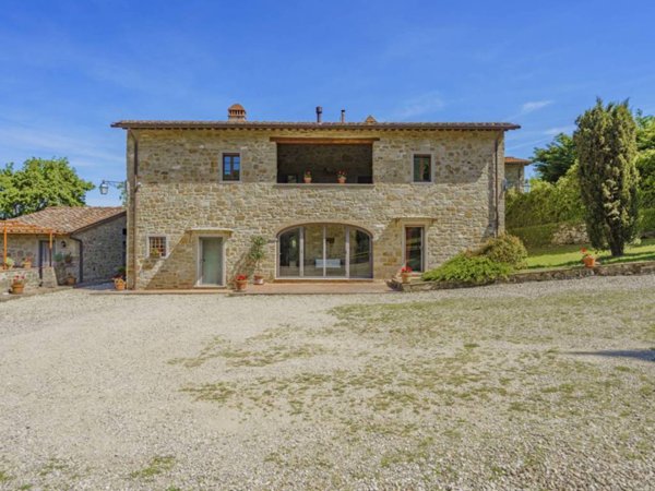 casa indipendente in vendita a Londa in zona Rata