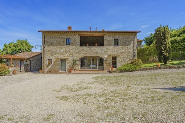 casa indipendente in vendita a Londa in zona Rata
