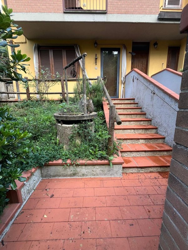 appartamento in vendita a Londa