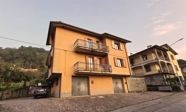 appartamento in vendita a Marradi in zona Biforco
