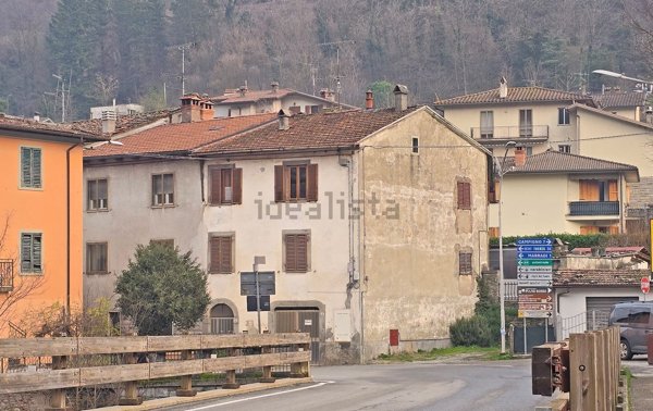 locale di sgombero in vendita a Marradi in zona Biforco