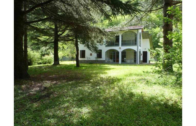 casa indipendente in vendita a Marradi in zona Crespino