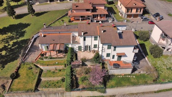 casa indipendente in vendita a Marradi