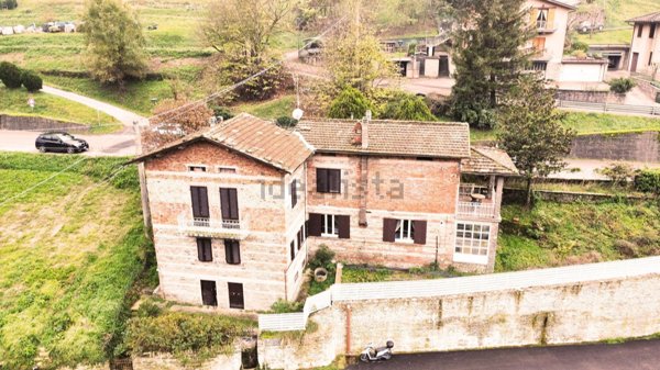 casa indipendente in vendita a Marradi
