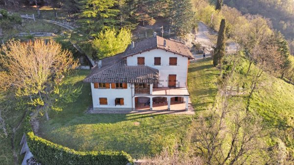 casa indipendente in vendita a Marradi in zona Biforco
