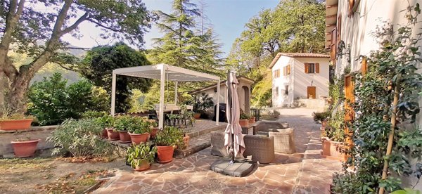 casa indipendente in vendita a Marradi in zona Biforco