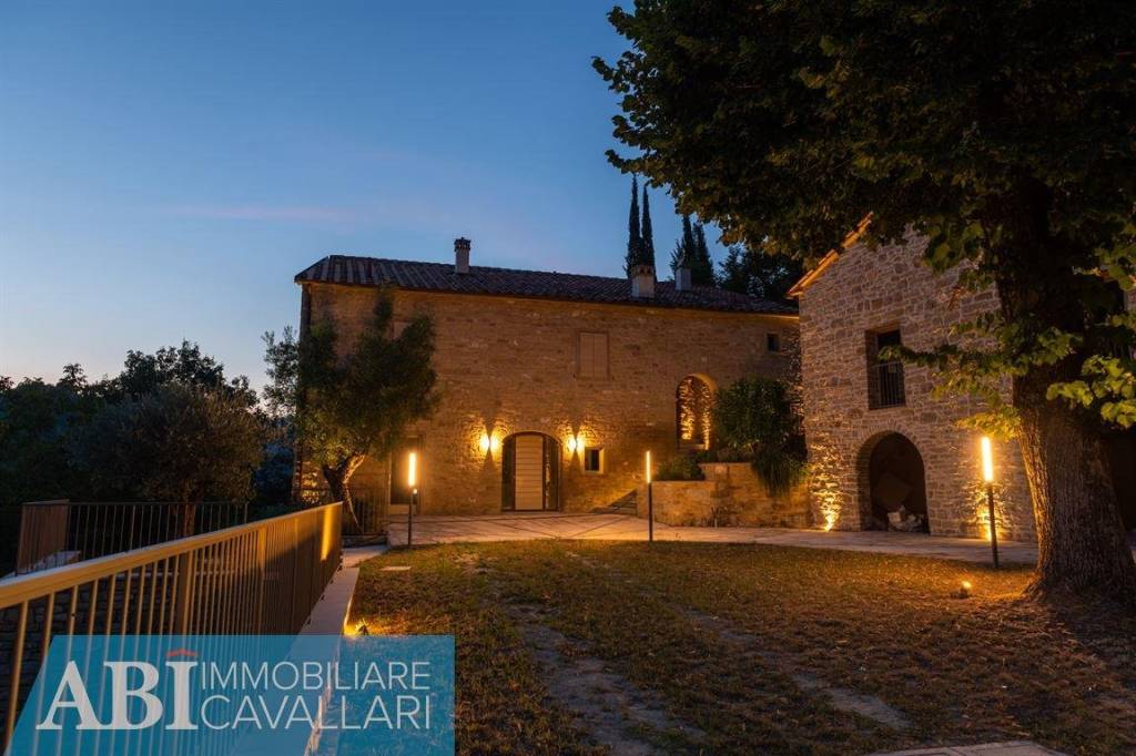 casa indipendente in vendita a Marradi in zona Crespino