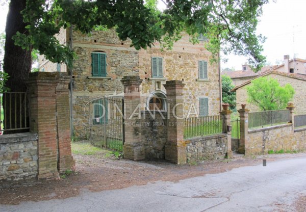 casa indipendente in vendita a Montaione