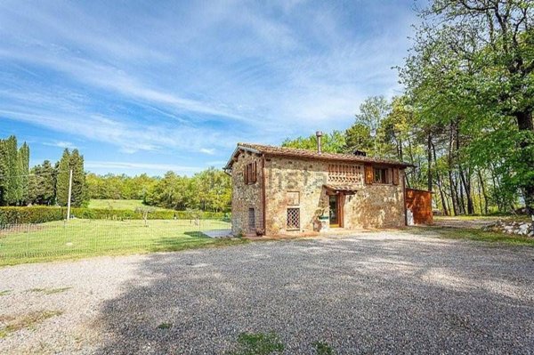 casa indipendente in vendita a Montaione