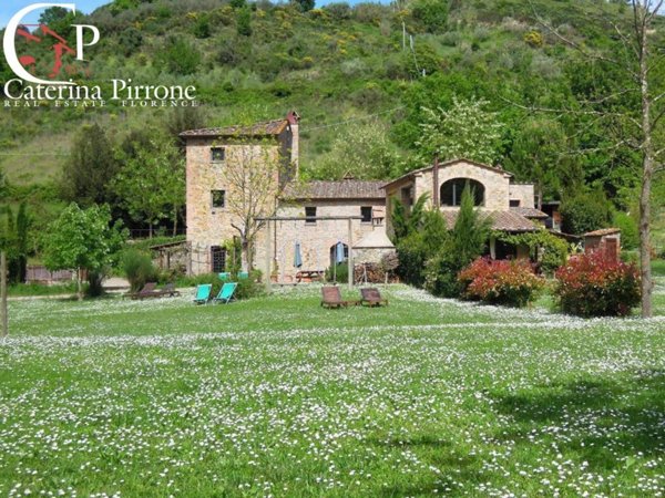casa indipendente in vendita a Montaione