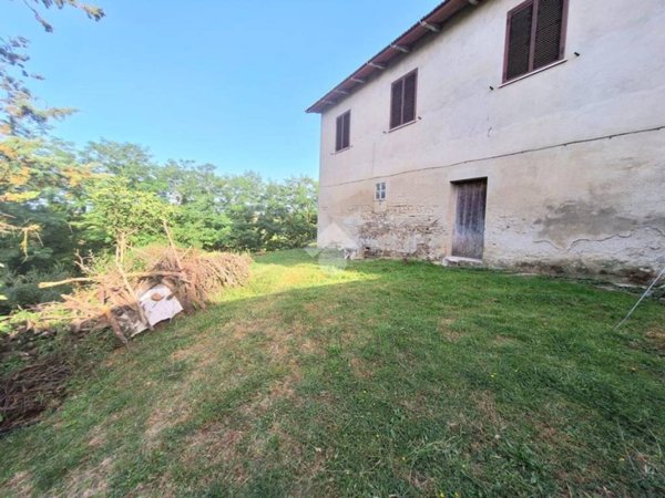 casa indipendente in vendita a Montaione