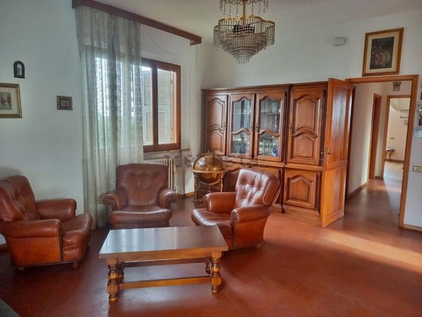 casa indipendente in vendita a Montaione in zona Castelfalfi