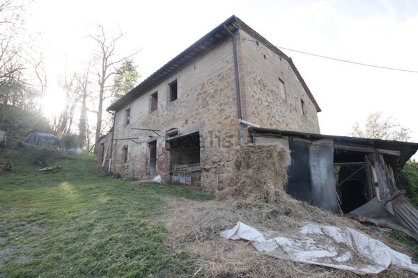 casa indipendente in vendita a Montaione