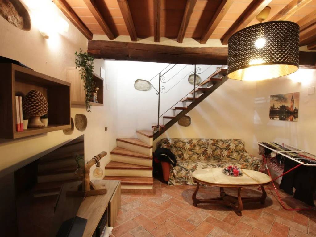 appartamento in vendita a Montaione