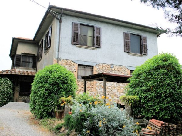 casa indipendente in vendita a Montaione