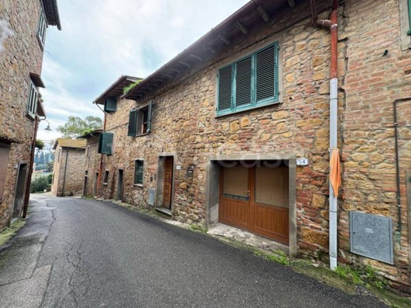 appartamento in vendita a Montaione in zona Sughera