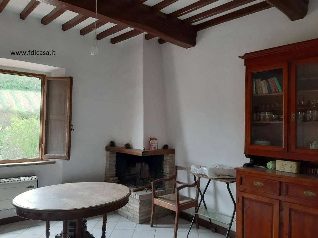casa indipendente in vendita a Montaione