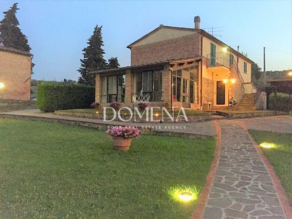 casa indipendente in vendita a Montaione