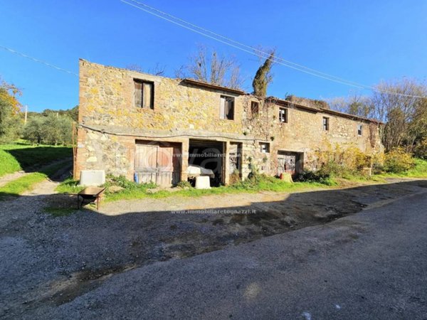 casa indipendente in vendita a Montaione in zona Iano