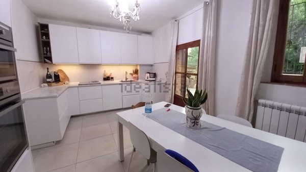 appartamento in vendita a Montaione in zona Alberi