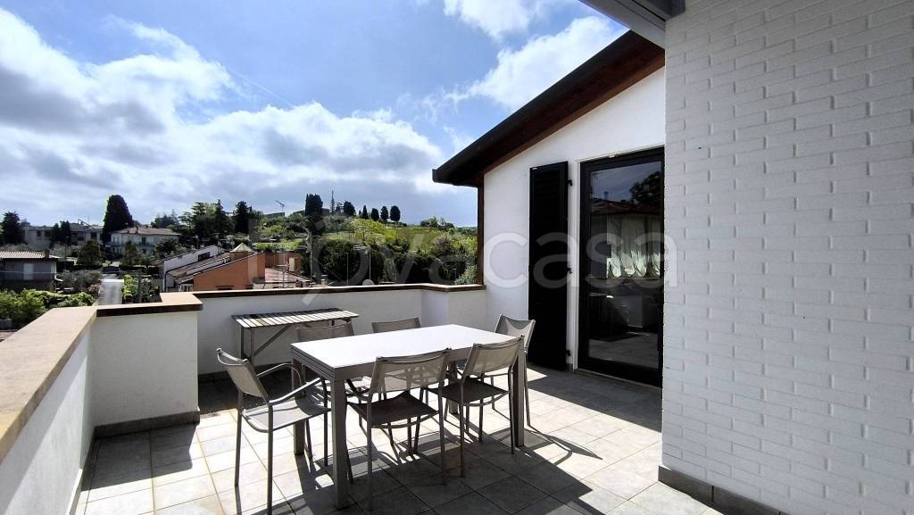 appartamento in vendita a Montaione in zona San Vivaldo