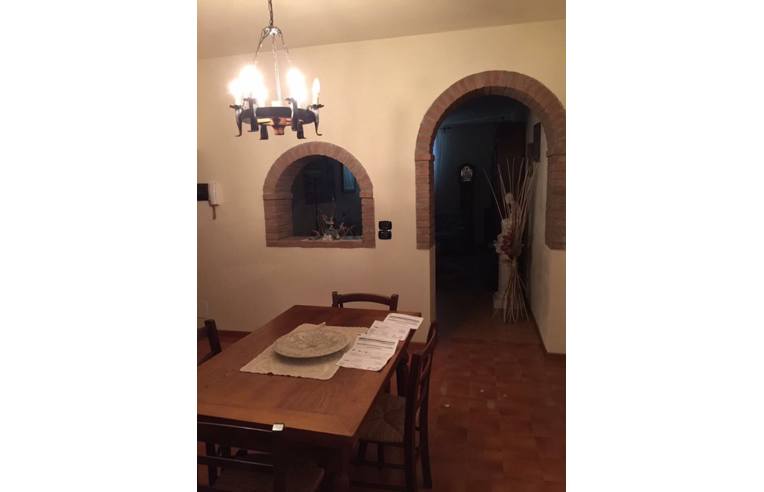 appartamento in vendita a Montaione in zona Mura