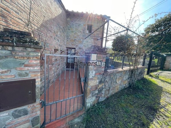 casa indipendente in vendita a Montaione