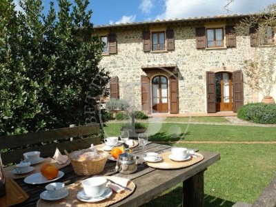 casa indipendente in vendita a Montaione