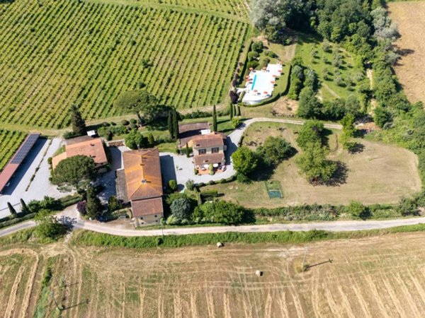 casa indipendente in vendita a Montaione