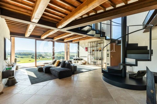casa indipendente in vendita a Montaione in zona Castelfalfi