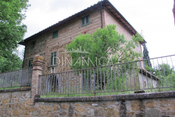 casa indipendente in vendita a Montaione