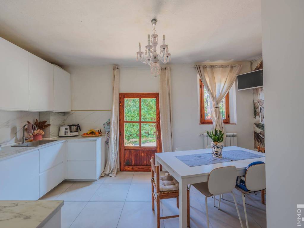 casa indipendente in vendita a Montaione