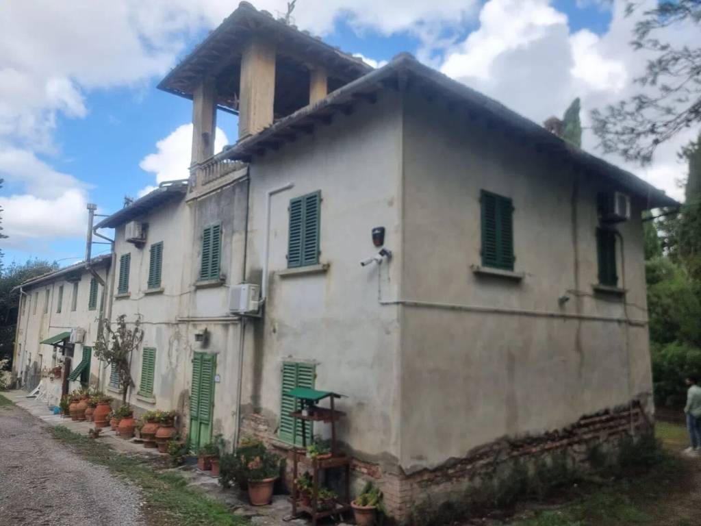 casa indipendente in vendita a Montaione