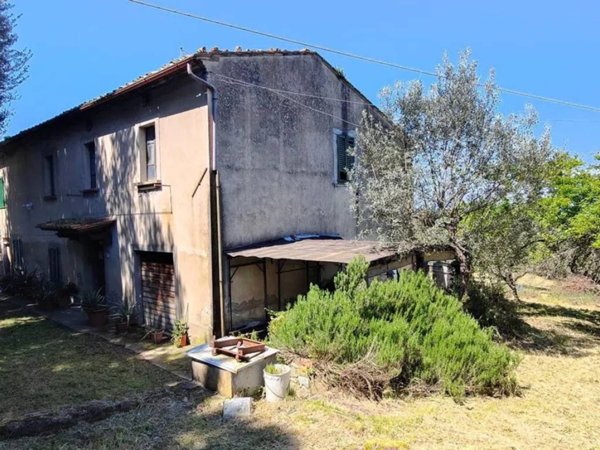 casa indipendente in vendita a Montaione