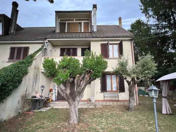 casa indipendente in vendita a Montaione