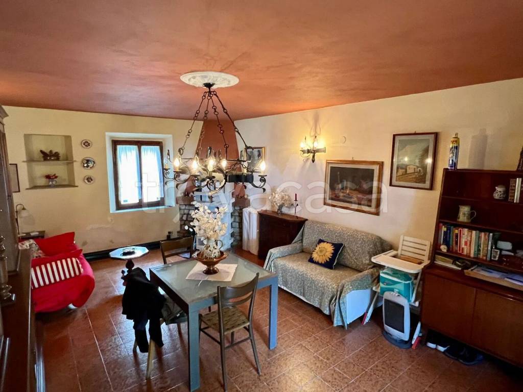 casa indipendente in vendita a Montaione in zona San Vivaldo