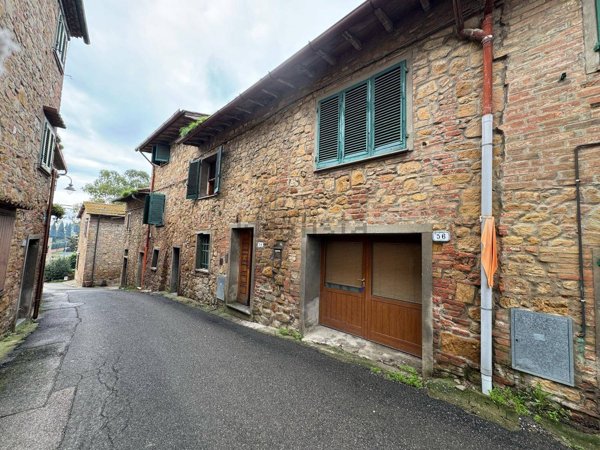 appartamento in vendita a Montaione in zona Sughera