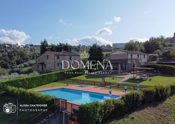 casa indipendente in vendita a Montaione