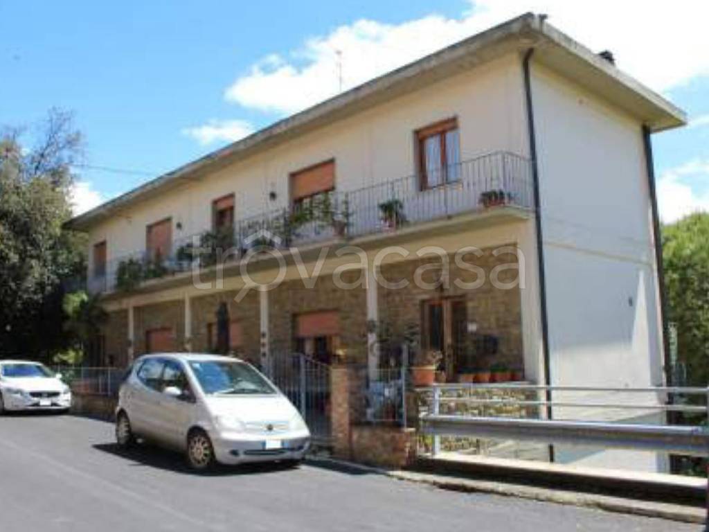 appartamento in vendita a Montaione in zona San Vivaldo