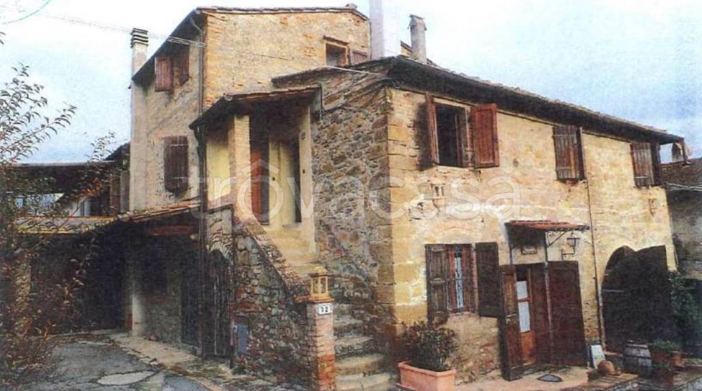 appartamento in vendita a Montaione in zona Alberi