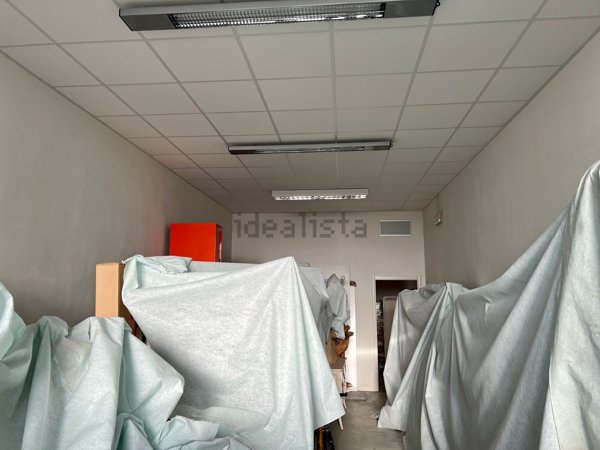 locale di sgombero in vendita a Montaione