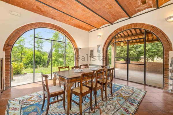 casa indipendente in vendita a Montaione