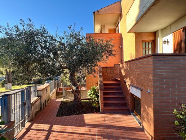 appartamento in vendita a Montaione