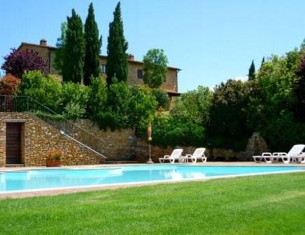 appartamento in vendita a Montaione in zona Castelfalfi