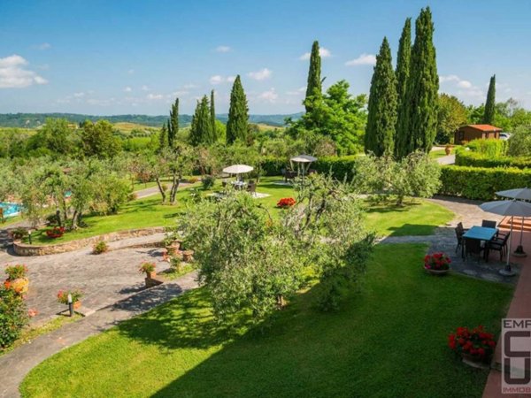 casa indipendente in vendita a Montaione
