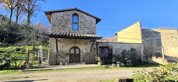 casa indipendente in vendita a Montaione