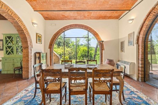 appartamento in vendita a Montaione in zona Castelfalfi