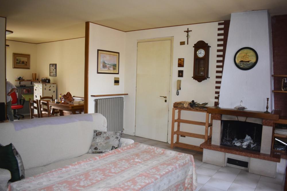 casa indipendente in vendita a Montaione