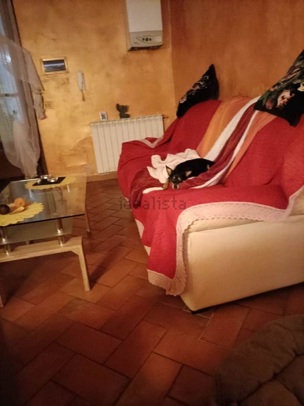 appartamento in vendita a Montaione in zona Mura